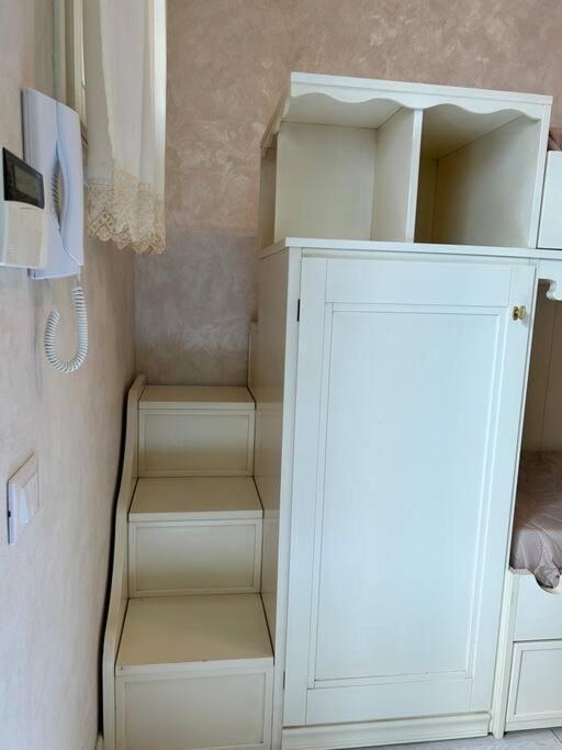 Vacanze Romane Apartment Anzio Esterno foto